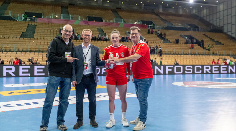 © Gerhard Weingrill