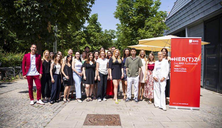 ©️ Rising Productions®️