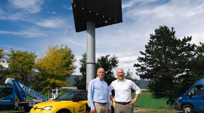 @ Alessandra Laurencik